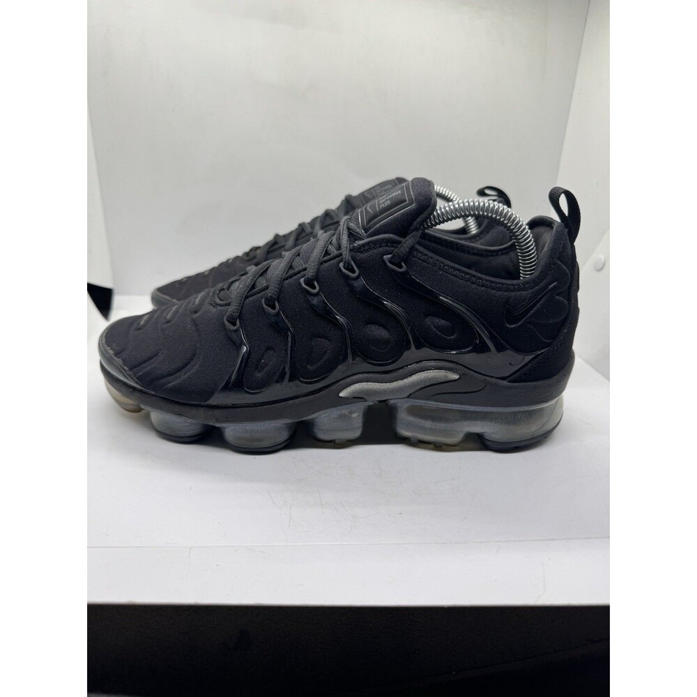 Nike Air Vapormax Plus Womens 9.5 Triple Black Anthracite DH1063 001